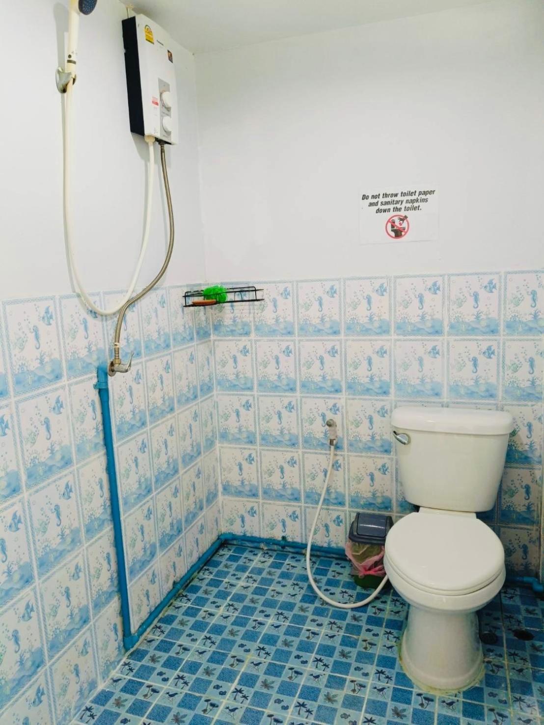 Baan Phuwamin Hotel Koh Lanta Bagian luar foto