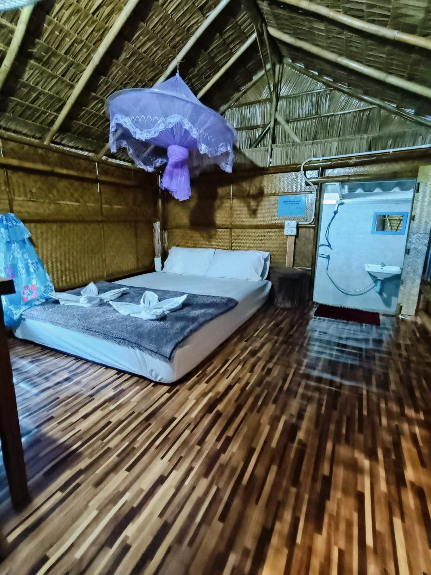 Baan Phuwamin Hotel Koh Lanta Ruang foto